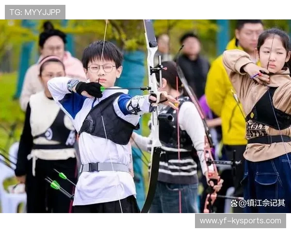 射箭俱乐部加强青少年训练营与学校体育联动合作，青少年射箭培训基地